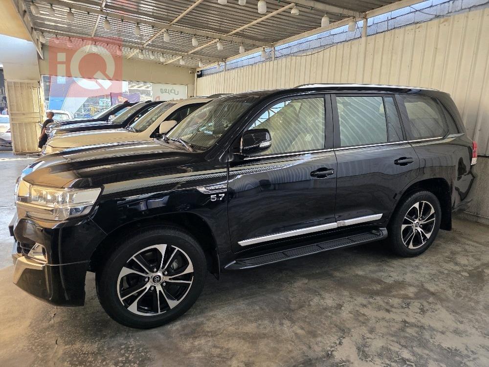 https://cdn.iqcars.ioea3ae36d-ce3a-4d9d-b5c0-e2cb32a14ec5_4.jpg